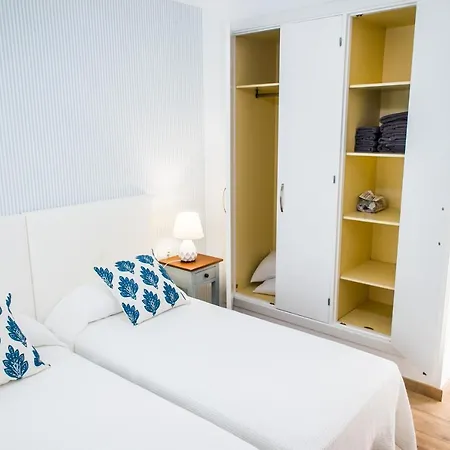 Luxury 'la Bonita' With Private Heated Pool, Bbq & Free Wifi- Suiteable For Familiesfriends * Corralejo