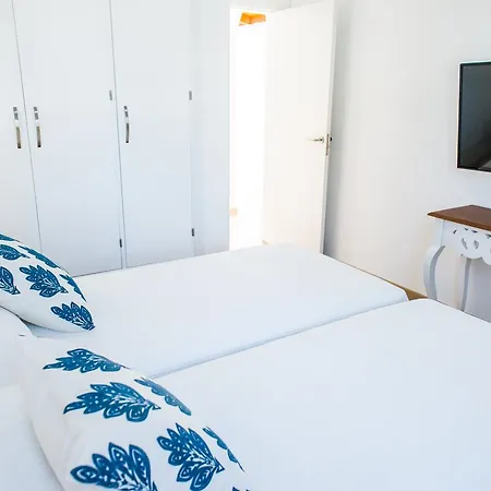 Luxury 'la Bonita' With Private Heated Pool, Bbq & Free Wifi- Suiteable For Familiesfriends * Corralejo
