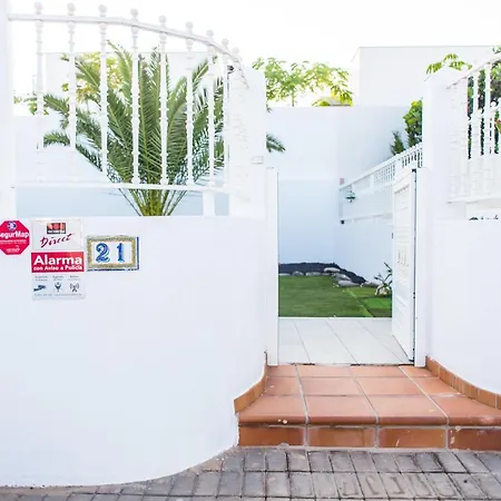 Luxury 'la Bonita' With Private Heated Pool, Bbq & Free Wifi- Suiteable For Familiesfriends